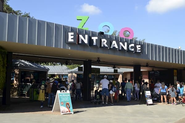 zoo entrance